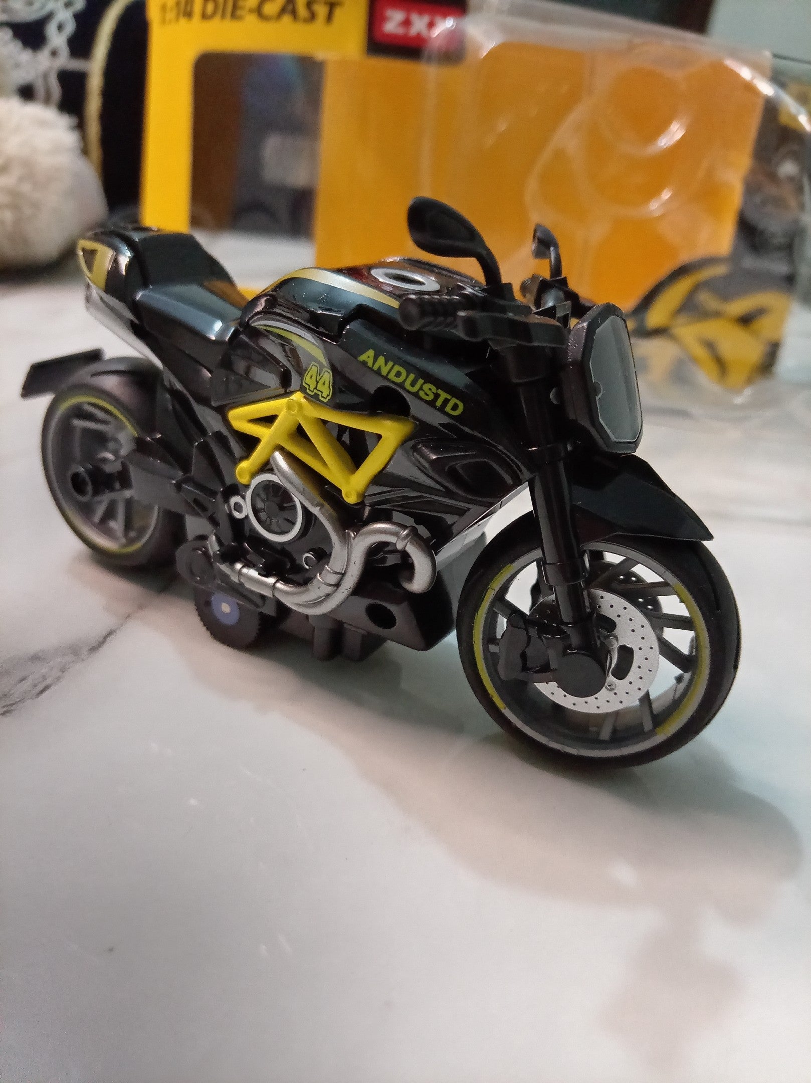 Die Cast Bike Model
Kids Motorcycle Toy
Pull Back Bike for Kids
